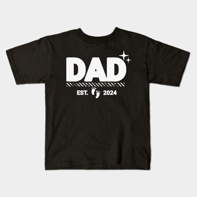 Daddy Est. 2024: New Parent Perfection! Kids T-Shirt by Ben Foumen